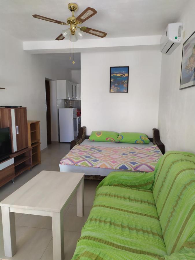 Apartmani Vjeko Vir Exterior foto