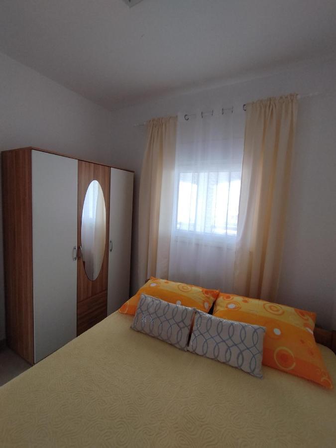 Apartmani Vjeko Vir Exterior foto